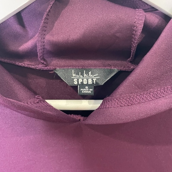 Nicole Miller Sport Purple Hooded Sweater with Pockets - Picture 4 of 8